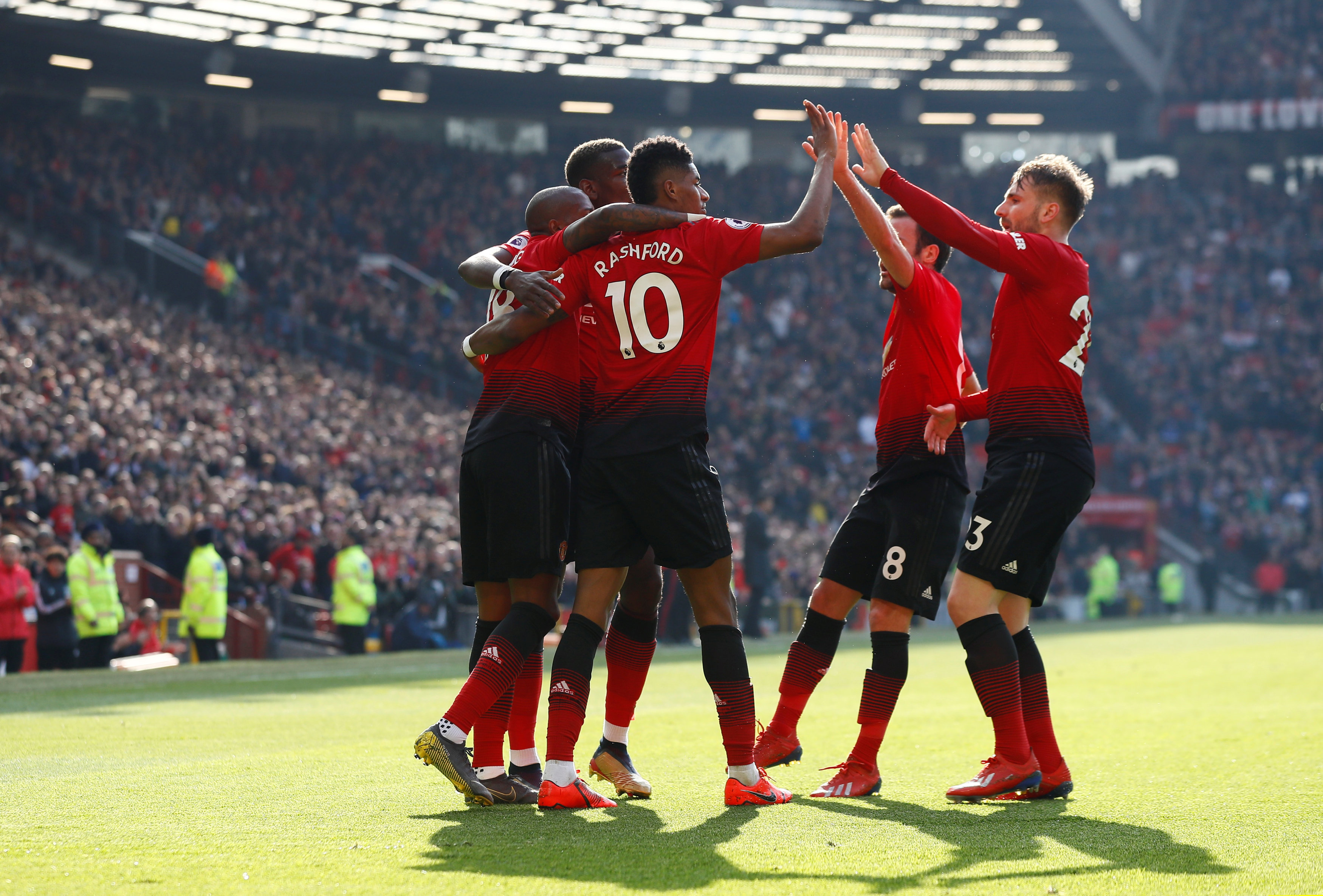 而她的一言 而她的一言